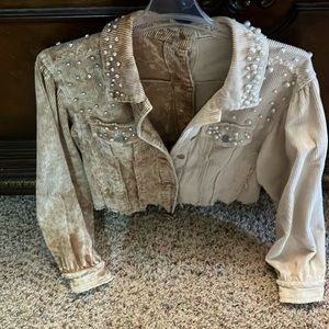 Cropped corduroy jacket